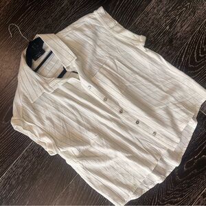 Women’s White Striped Short Sleeve Shirt